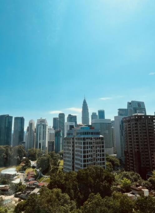 Suasana Suites Ceylon Bukit Ceylon By Coton Atelier กัวลาลัมเปอร์ ภายนอก รูปภาพ